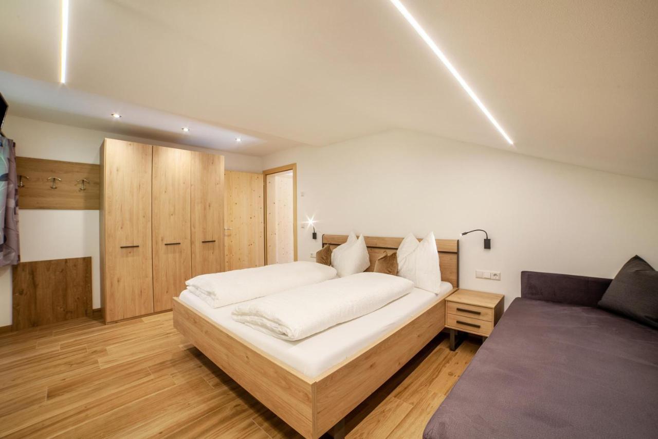Innergasserhof Ferienwohnung Edelweiss San Martino In Passiria  Εξωτερικό φωτογραφία