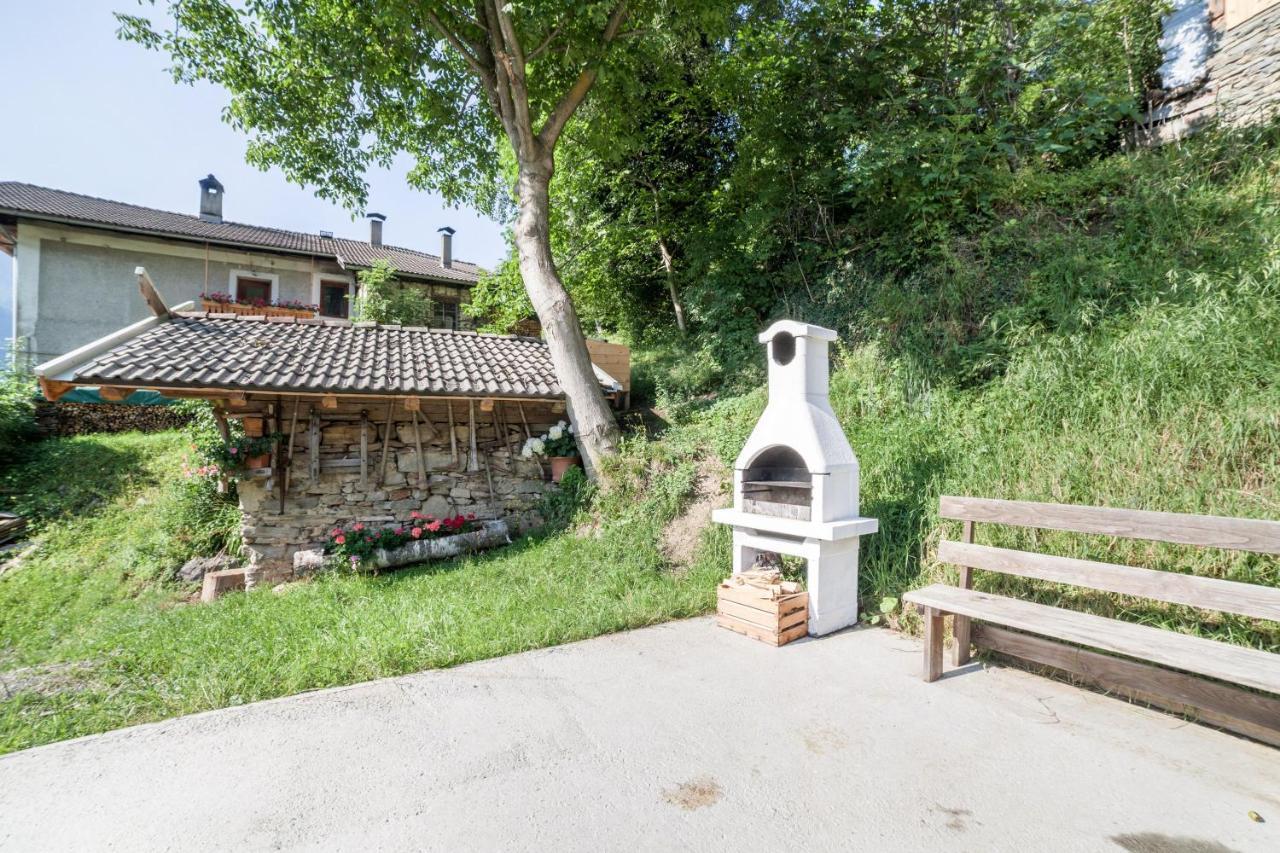 Innergasserhof Ferienwohnung Edelweiss San Martino In Passiria  Εξωτερικό φωτογραφία